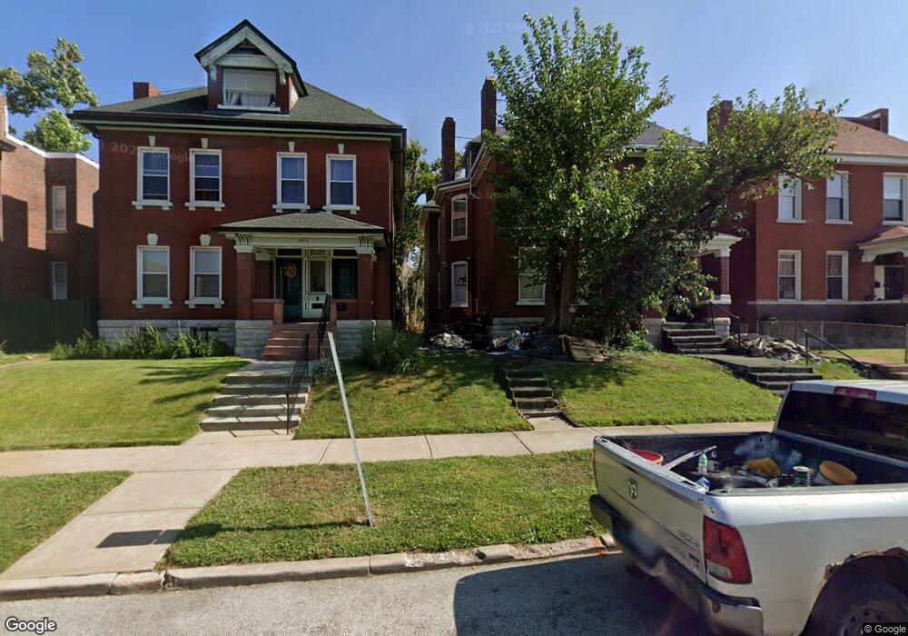 4548 Clarence Ave, Saint Louis, MO 63115 - photo 1