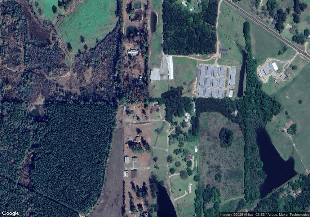 1056 Broken Arrow Ln, Summit, MS 39666 - photo 1