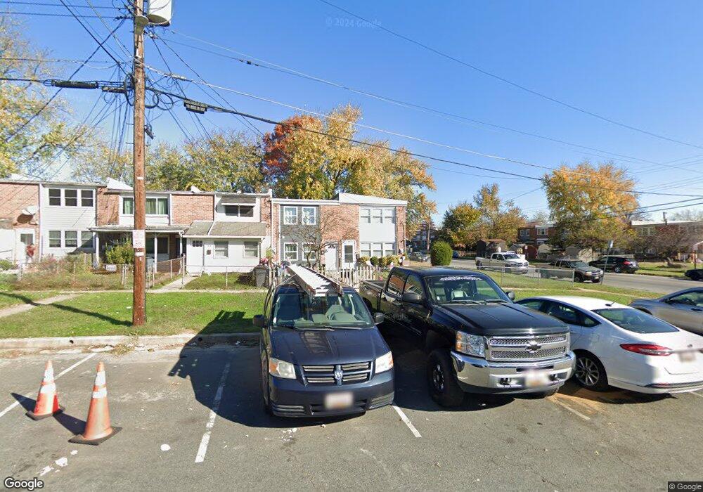 820 Seckel Ct, Halethorpe, MD 21227 - photo 1