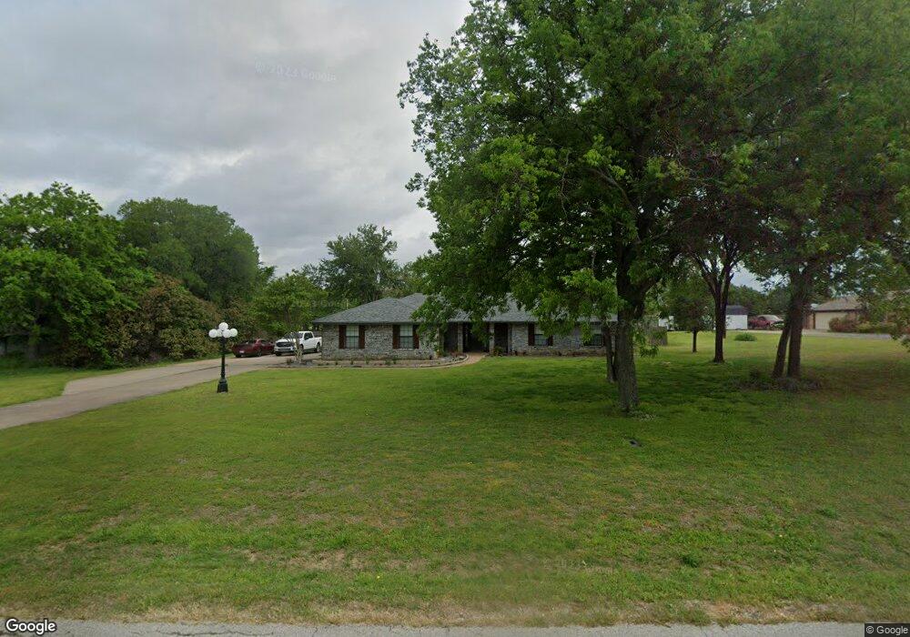 510 Preston Dr, Pottsboro, TX 75076 - photo 1