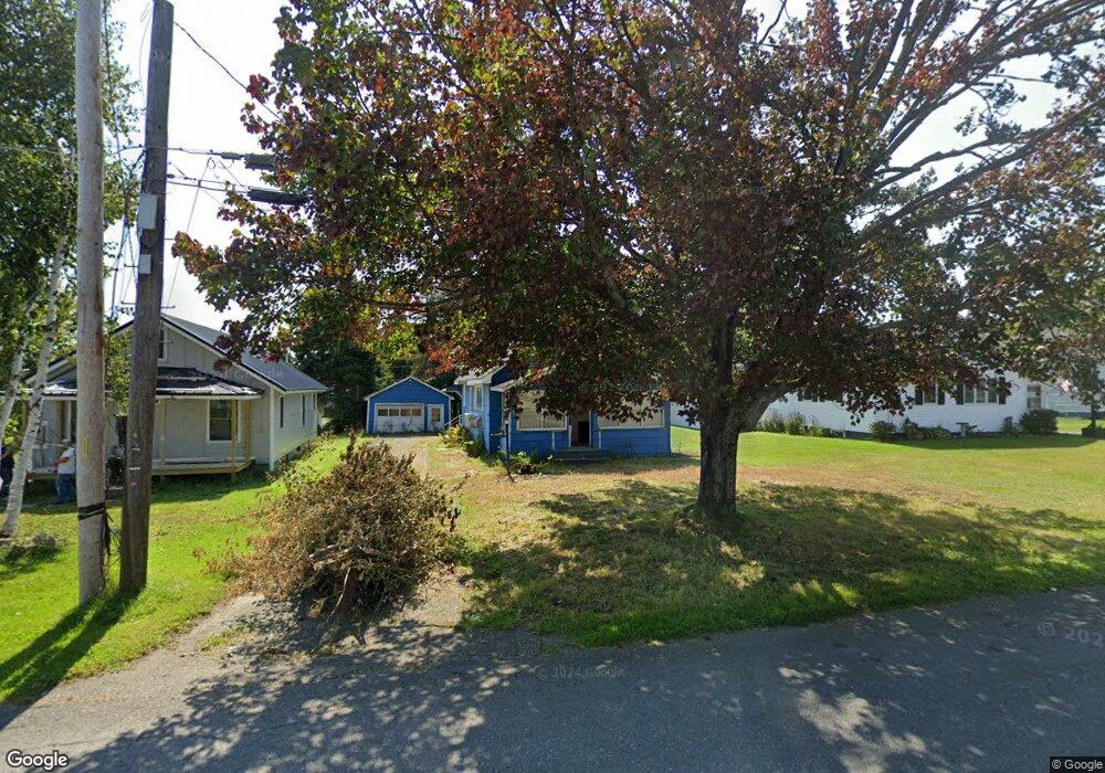 31 Vaughn St, Caribou, ME 04736 - photo 1