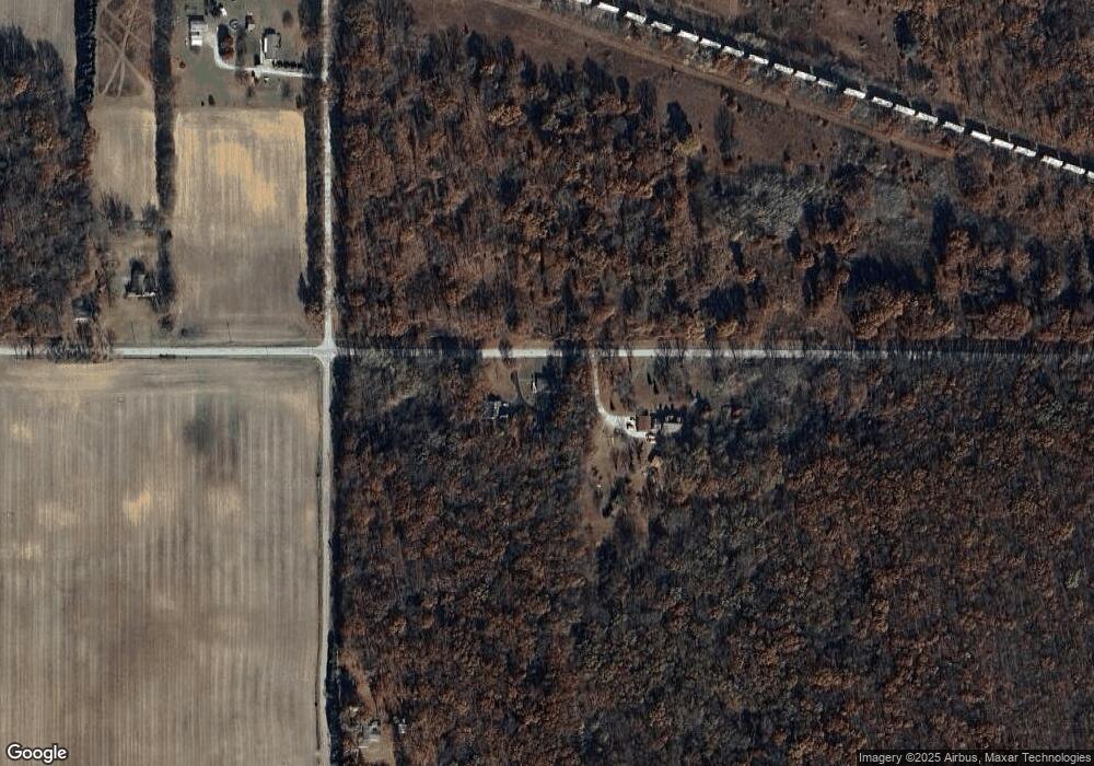 8095 E 200 S, Knox, IN 46534 - photo 1