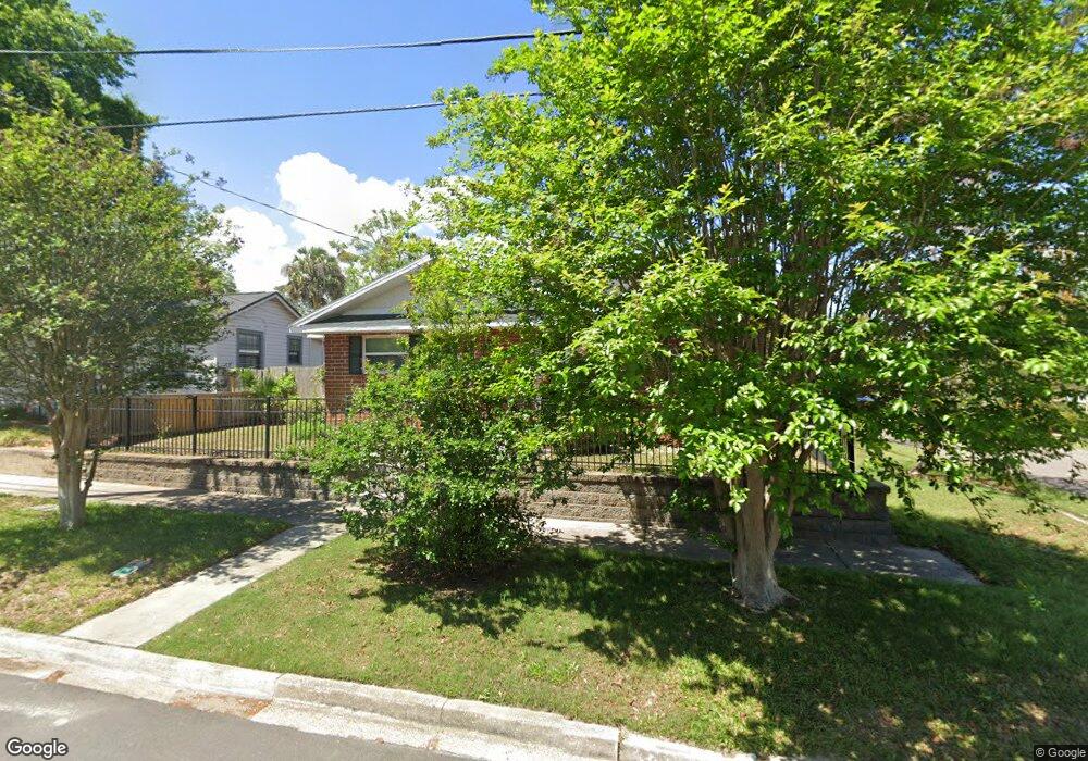 3829 Eloise St, Jacksonville, FL 32205 - photo 1