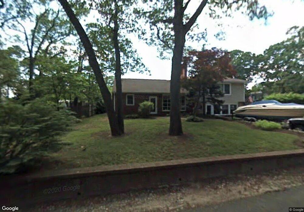 220 Sillery Bay Rd, Pasadena, MD 21122 - photo 1