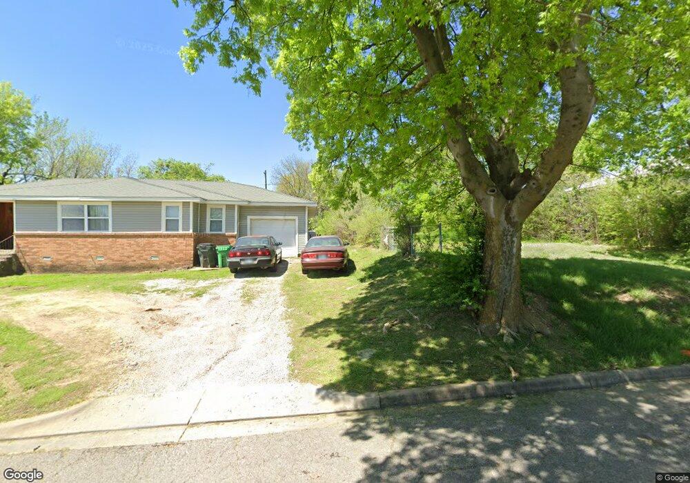 310 N Burnett St, Sapulpa, OK 74066 - photo 1