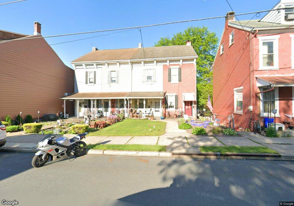 144 N 3rd St, Hamburg, PA 19526 - photo 1