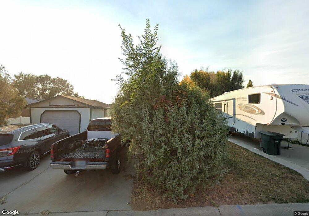 2606 Kristan Ave, Gillette, WY 82718 - photo 1