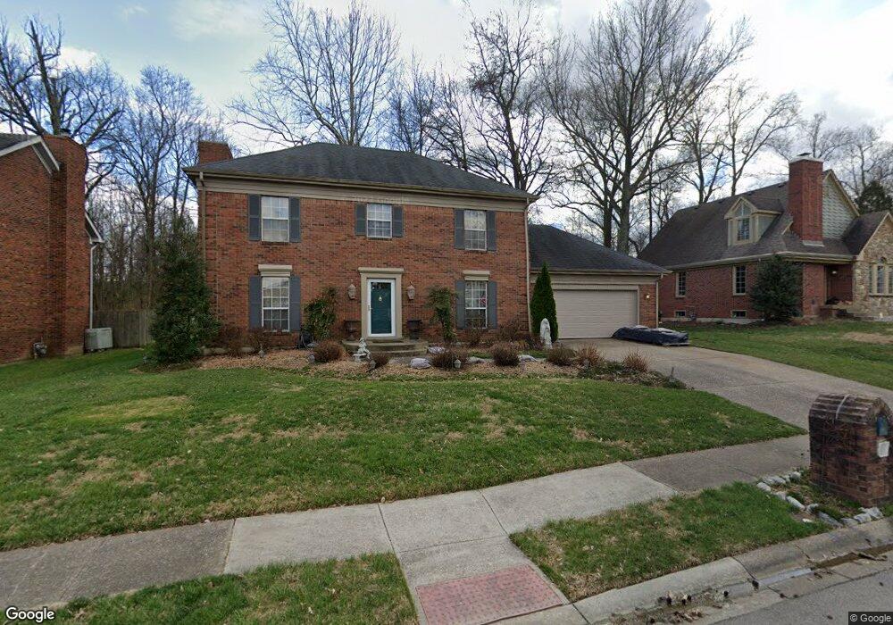 719 Rolling Creek Dr, New Albany, IN 47150 - photo 1