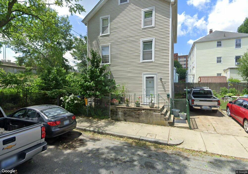 32 Wade St, Providence, RI 02903 - photo 1