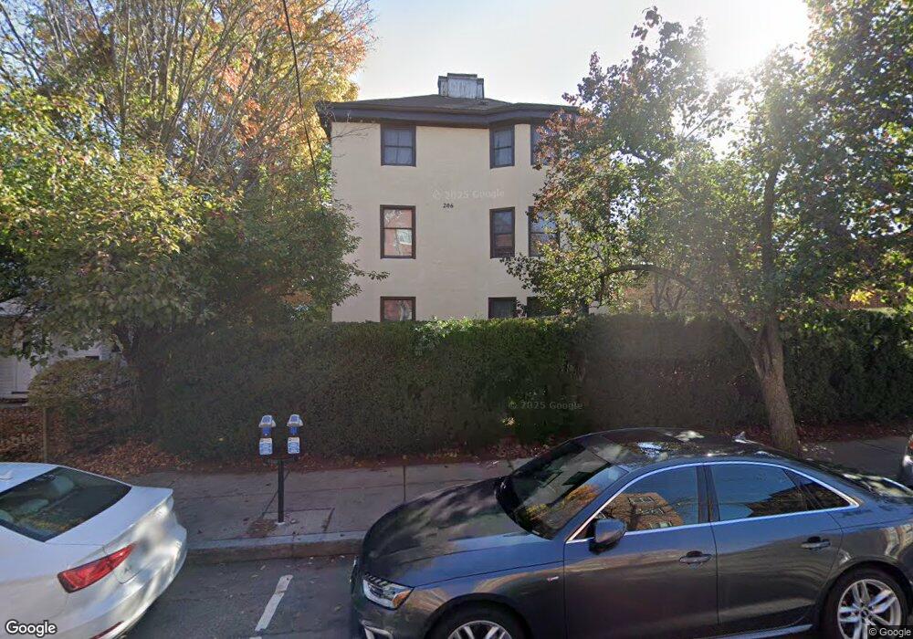 206 Sumner St unit 7,206, Newton Center, MA 02459 - photo 1