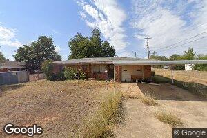 317 N 8th St, Mountain View, OK 73062