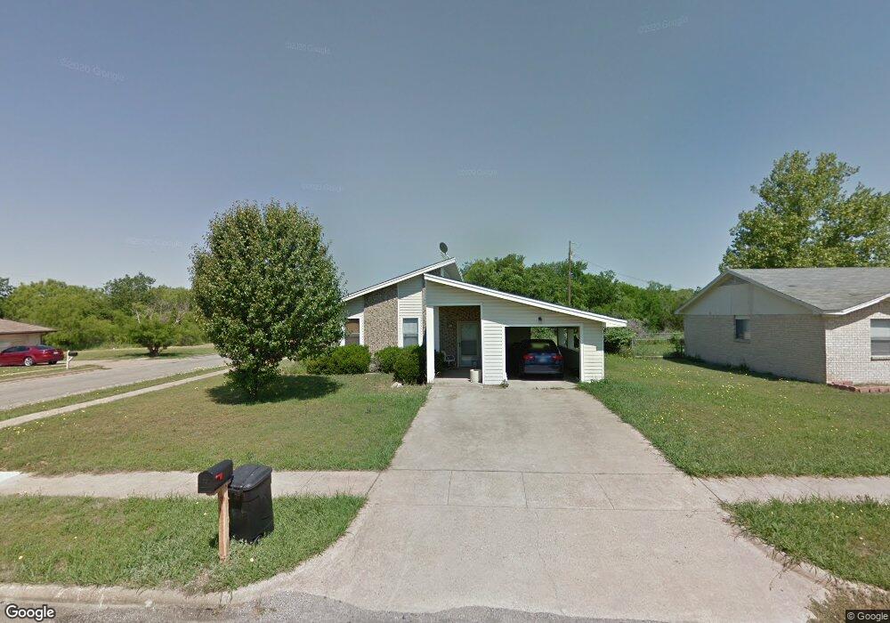 1500 Oriole St, Ennis, TX 75119 - photo 1