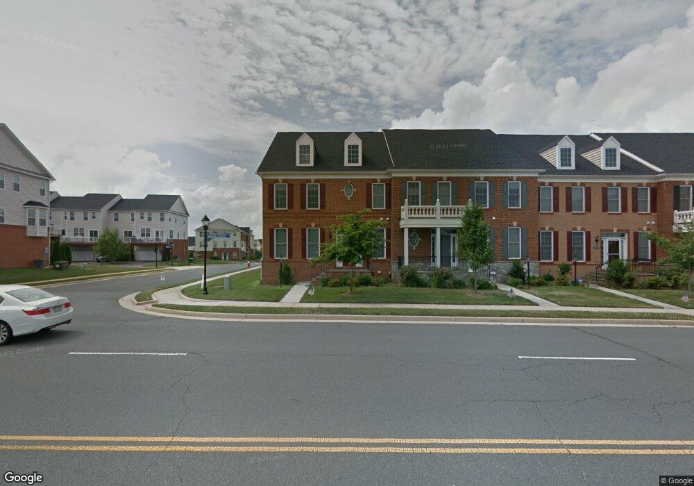 43159 Loudoun Reserve Dr, Ashburn, VA 20148 - photo 1