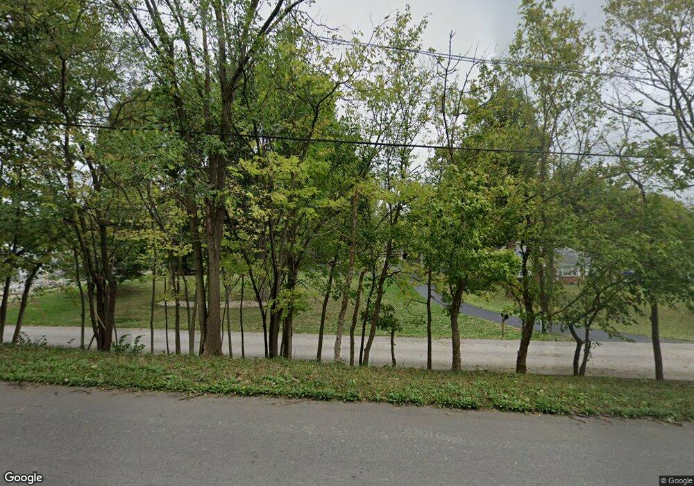 461 Avon Ave, Plainfield, IN 46168 - photo 1