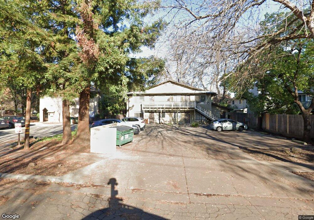 415 Maple St, Chico, CA 95928 - photo 1
