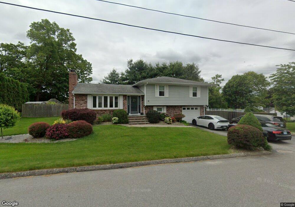 37 River Dr, Johnston, RI 02919 - photo 1