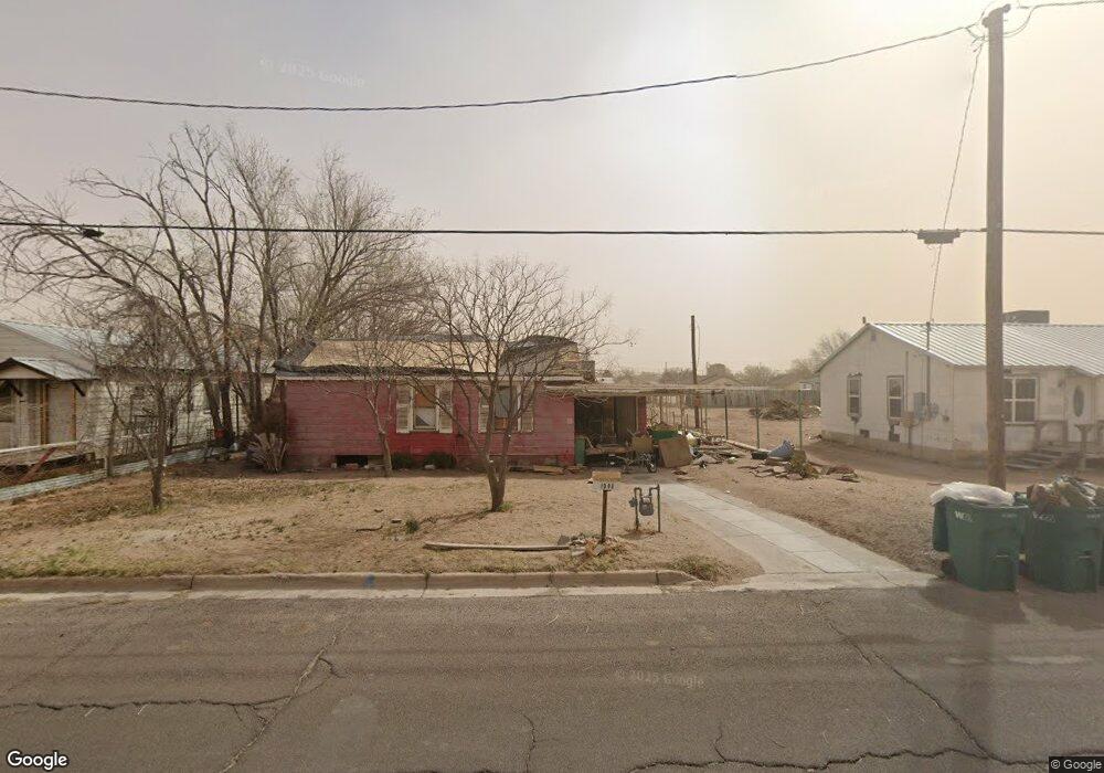 1008 N Leech St, Hobbs, NM 88240 - photo 1
