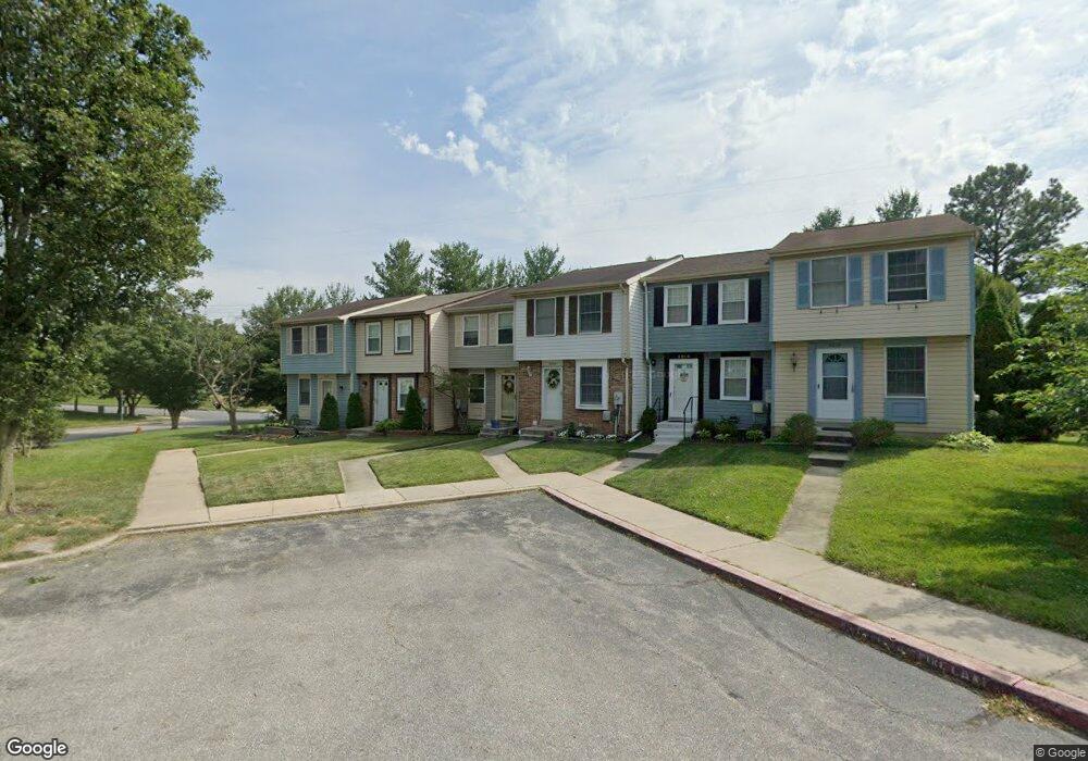 6022 Rowanberry Dr, Elkridge, MD 21075 - photo 1