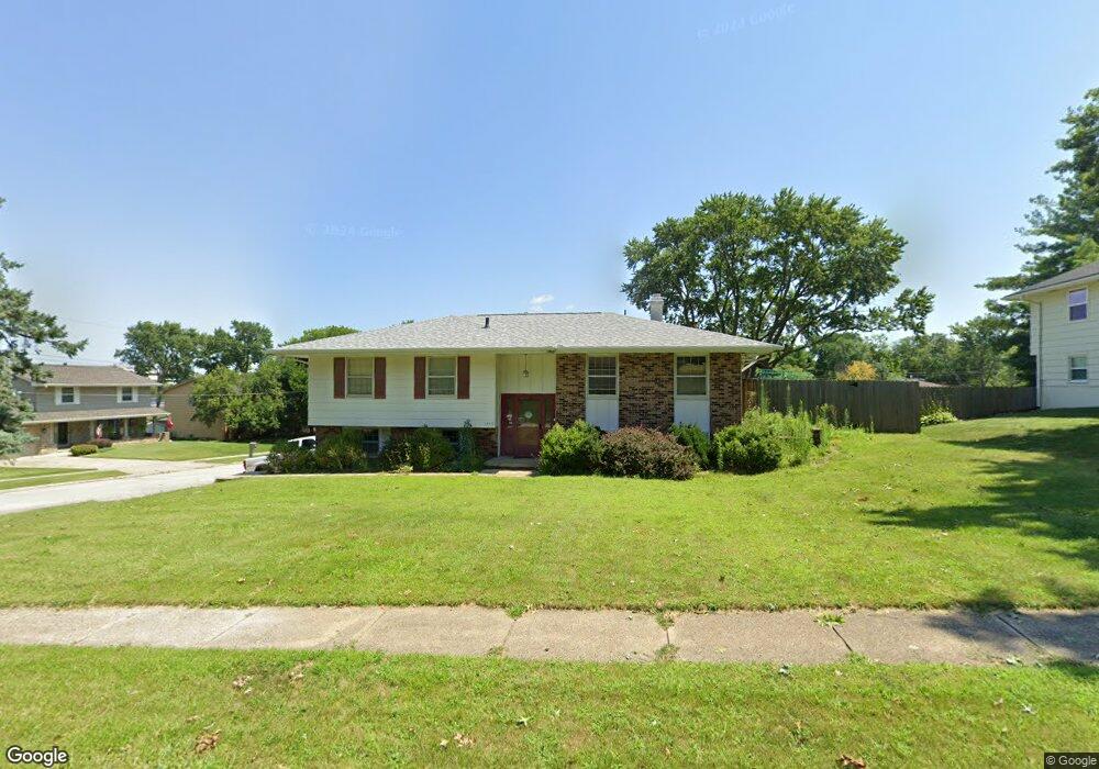 1249 29th St, West Des Moines, IA 50266 - photo 1