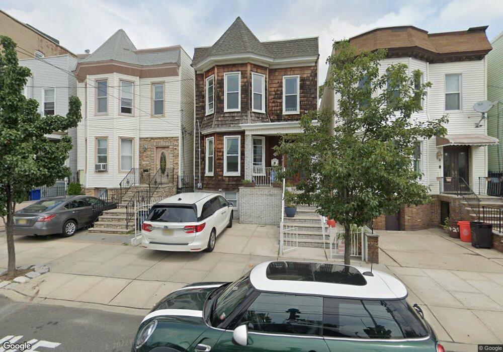 716 21st St, Union City, NJ 07087 - photo 1