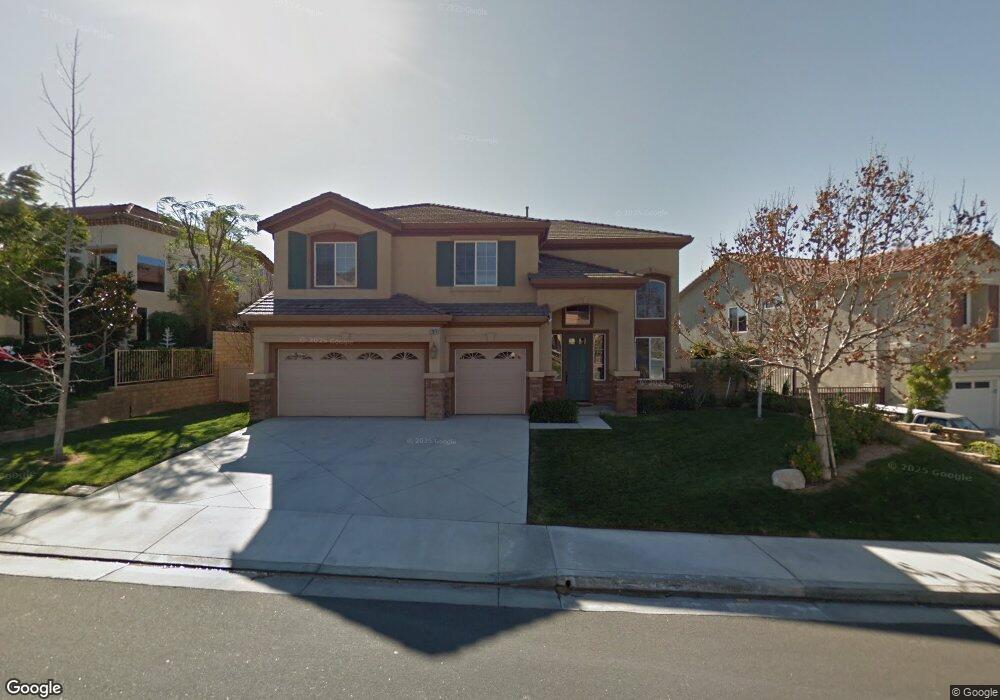 22070 Gold Canyon Dr, Santa Clarita, CA 91390 - photo 1