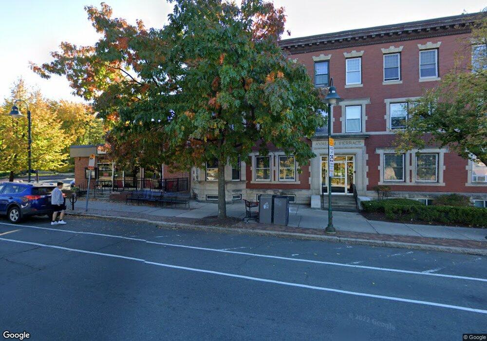 514 Harvard St unit 516, Brookline, MA 02446 - photo 1