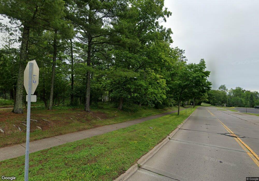 314 N Hawthorne Rd, Duluth, MN 55812 - photo 1