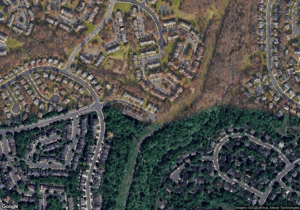 13906 Green Trails Ct, Centreville, VA 20121 - photo 1