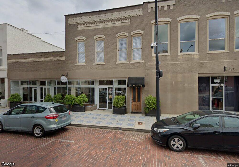 121 E Pine St, Fitzgerald, GA 31750 - photo 1