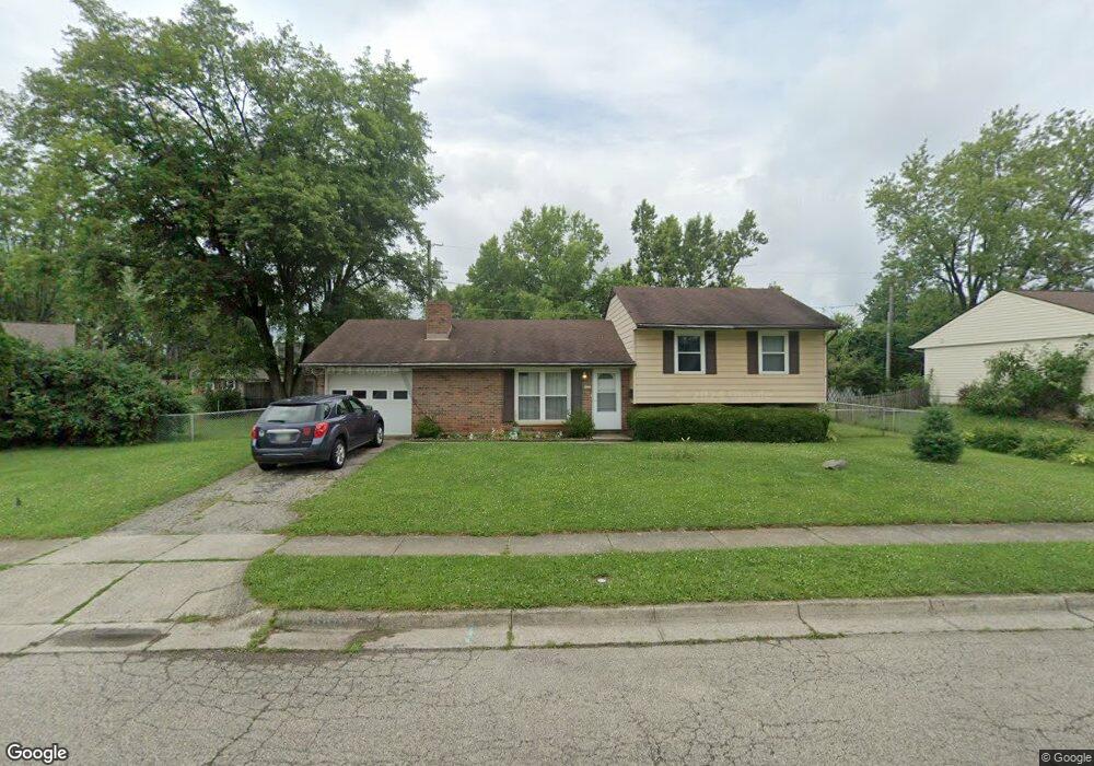 1880 Roxbury Dr, Xenia, OH 45385 - photo 1