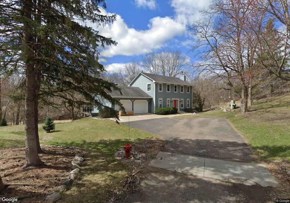 5920 Scenic Heights Dr, Minnetonka, MN 55345 - photo 1