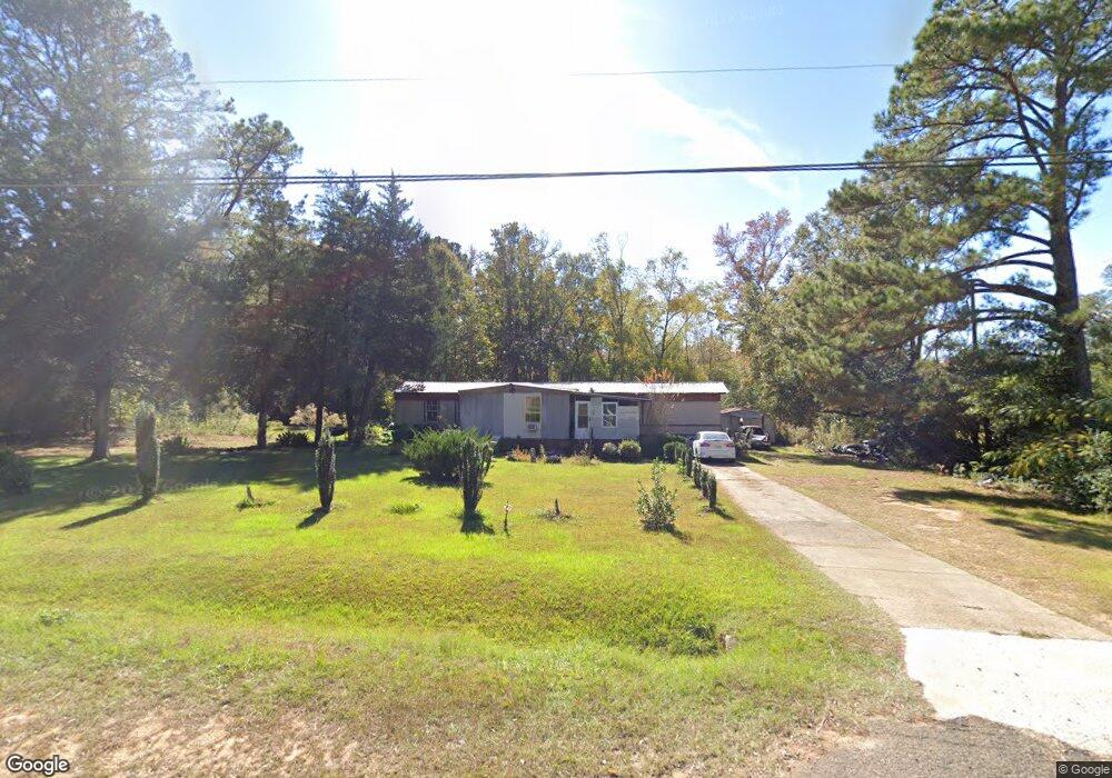 1087 Quinlivan Rd, McComb, MS 39648 - photo 1
