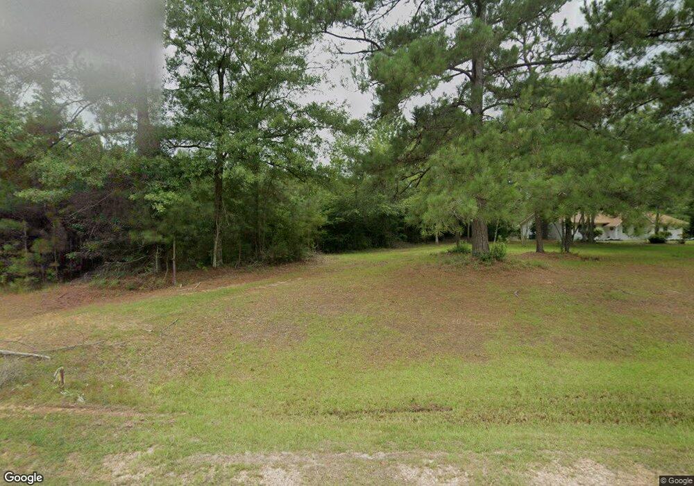 1077 Quinlivan Rd, McComb, MS 39648 - photo 1