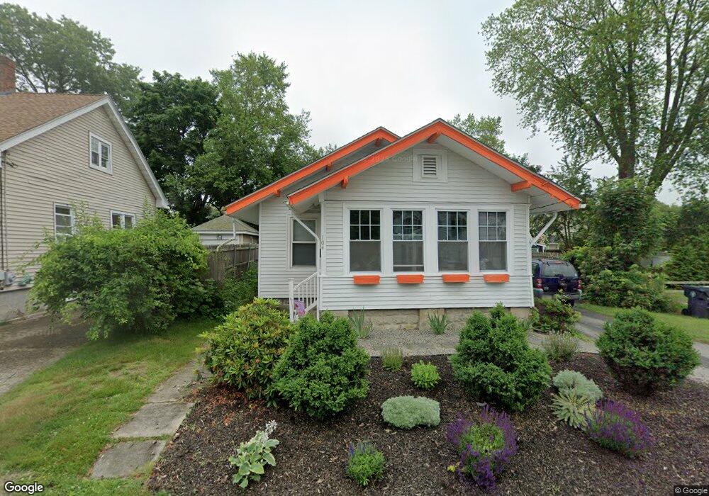 104 Benedict Rd, Warwick, RI 02888 - photo 1