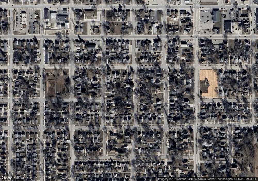 308 6th St SW, Austin, MN 55912 - photo 1