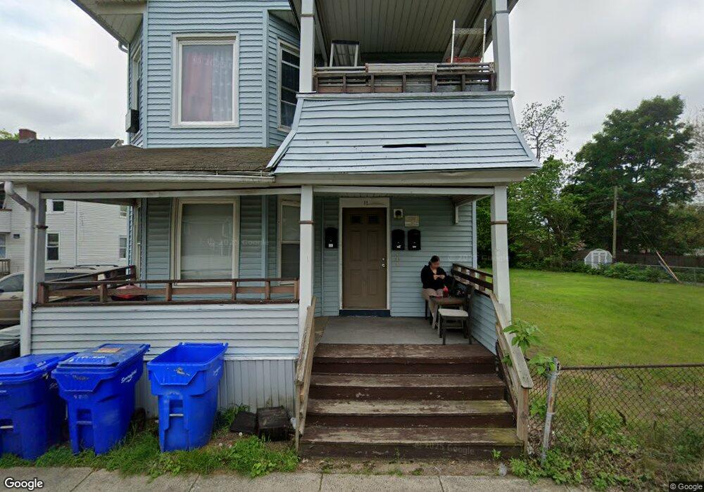 11 Brigham St, Springfield, MA 01105 - photo 1