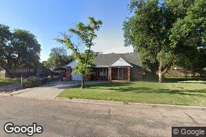 305 E Courthouse Ave, Sublette, KS 67877