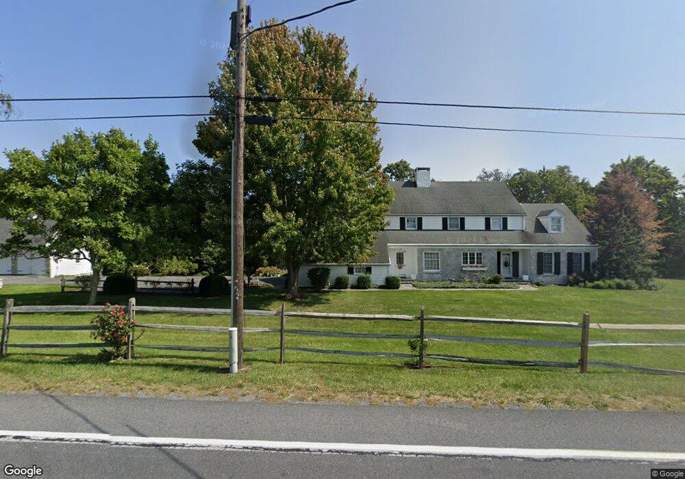 1462 Fort Loudon Rd, Mercersburg, PA 17236 - photo 1