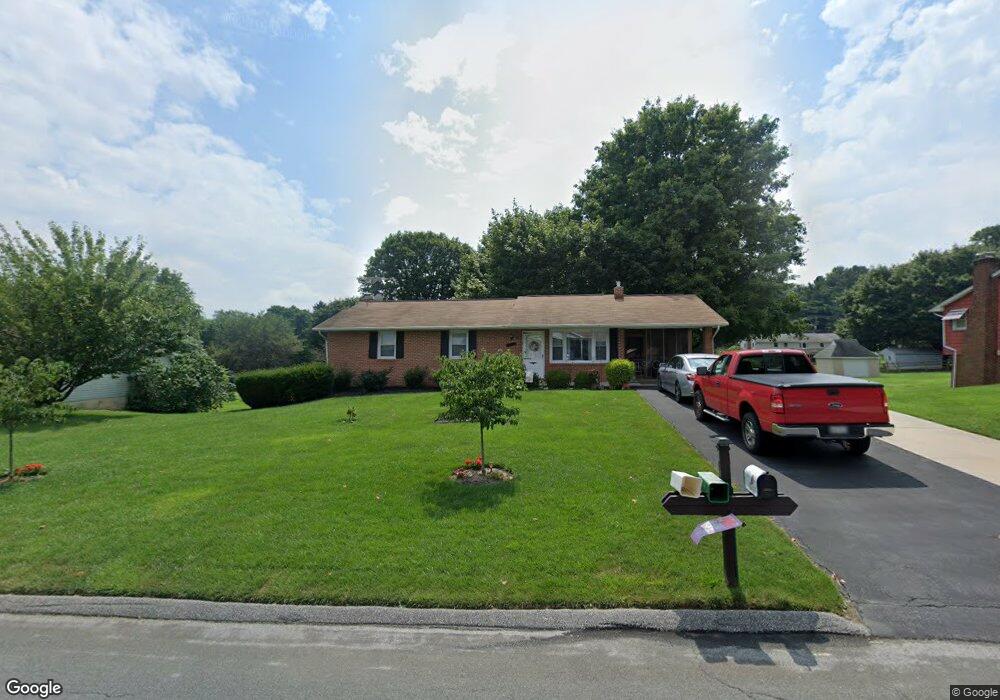111 Roosevelt Rd, Sykesville, MD 21784 - photo 1