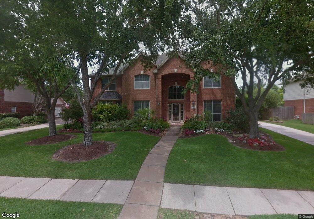 1805 Brookside Dr, Friendswood, TX 77546 - photo 1