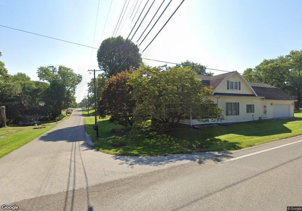 105 W Shipping St, Edwardsport, IN 47528 - photo 1