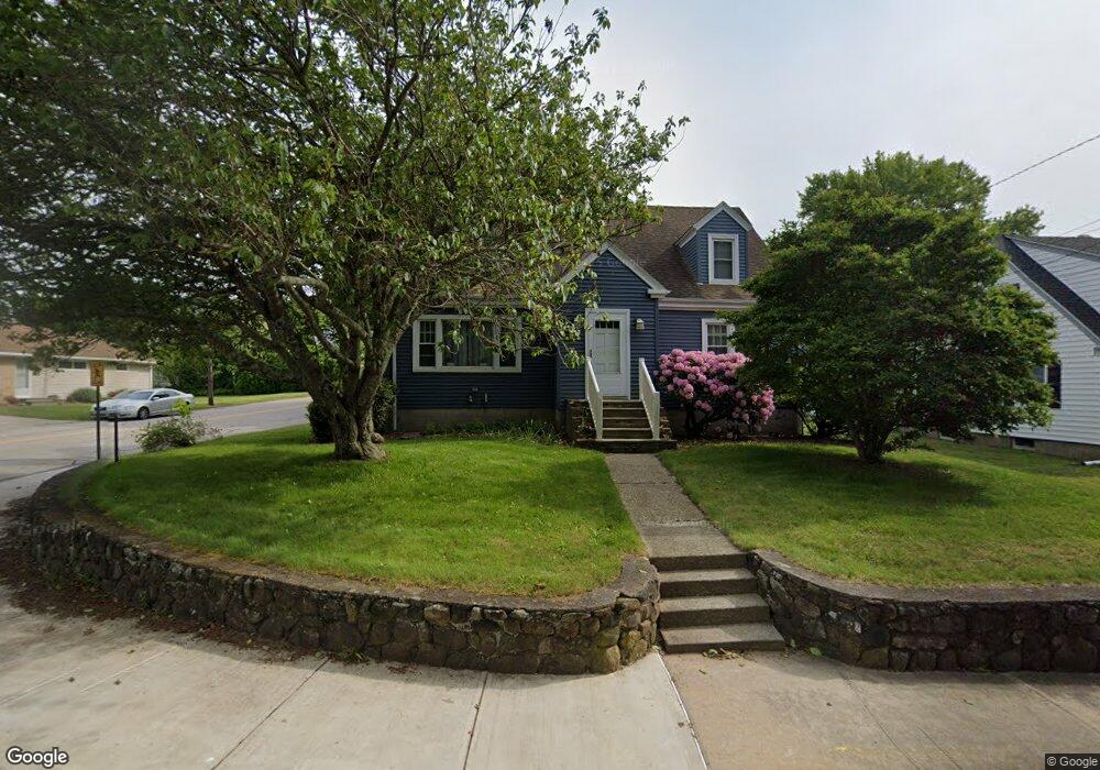 71 Narragansett Ave, Westerly, RI 02891 - photo 1