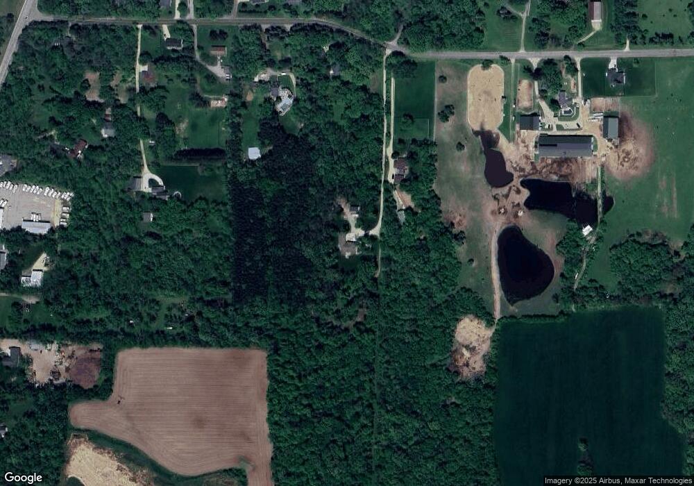 4755 Schneider Dr, Fitchburg, WI 53575 - photo 1