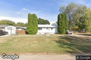 510 E 9th St, Gregory, SD 57533
