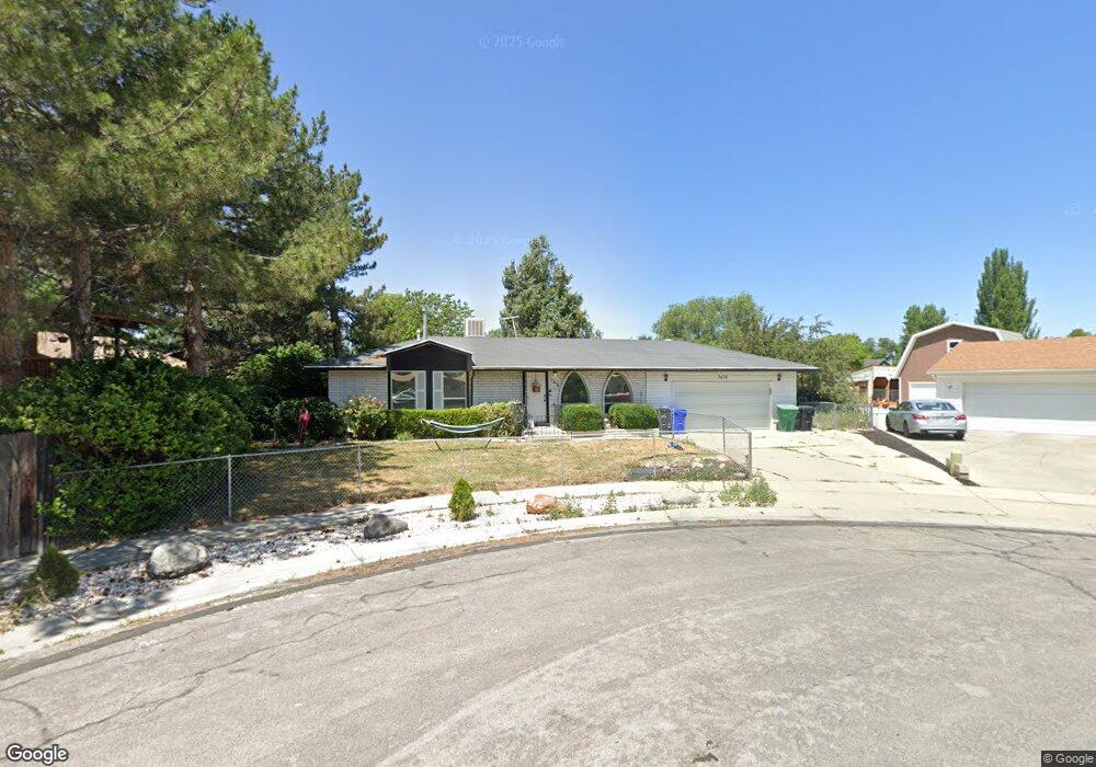 7476 S Gold Cir, West Jordan, UT 84084 - photo 1