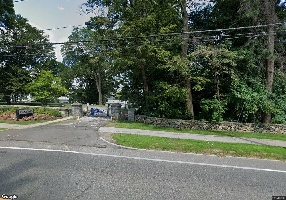 1 Cook Close, Ridgefield, CT 06877 - photo 1