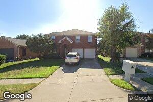 2715 N Hampton Dr, Grand Prairie, TX 75052