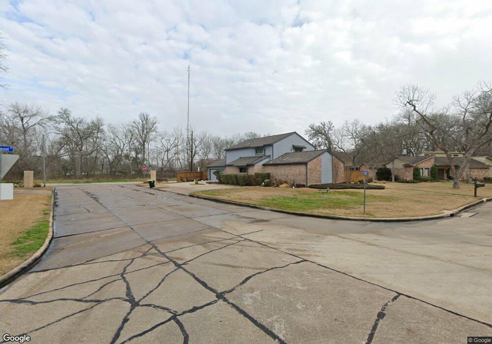 2201 N Belmont Dr, Richmond, TX 77469 - photo 1