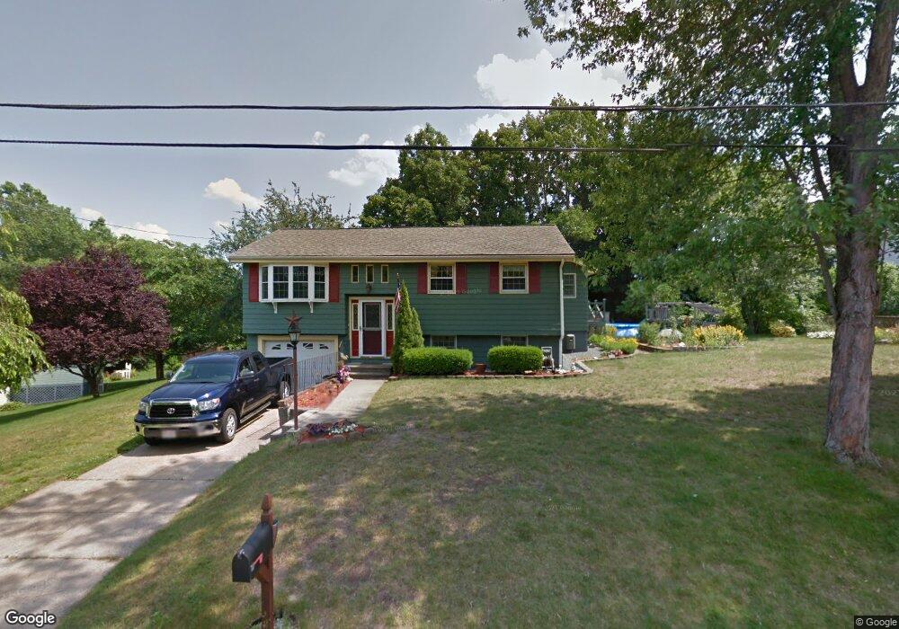 73 Michael Rd, Dracut, MA 01826 - photo 1