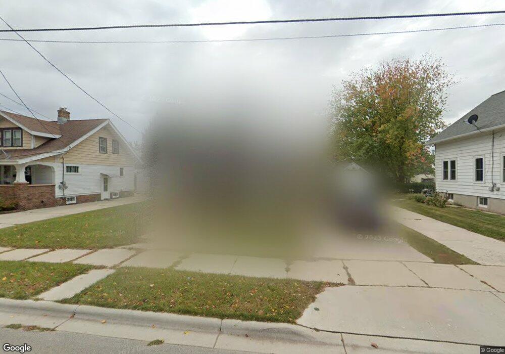 1811 27th St, Two Rivers, WI 54241 - photo 1